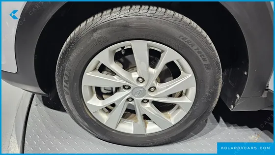 HYUNDAI TUCSON DIESEL 2.0 2WD