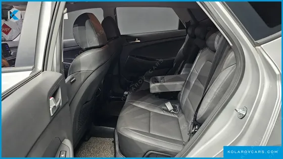 HYUNDAI TUCSON DIESEL 2.0 2WD
