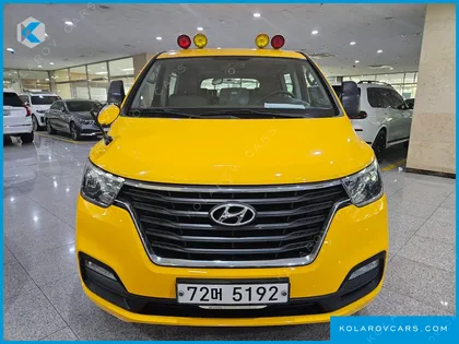 HYUNDAI STAREX 4WD SCHOOL BUS