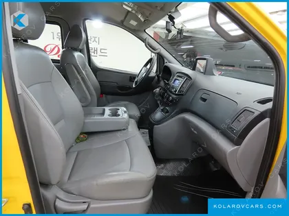 HYUNDAI STAREX 4WD SCHOOL BUS