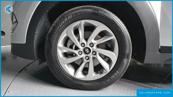HYUNDAI TUCSON DIESEL 1.7 2WD
