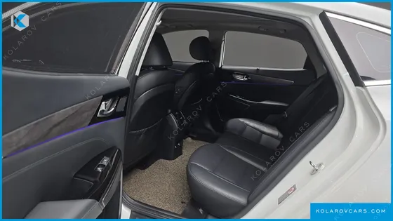 KIA K7 3.0 LPI PRESTIGE(RENTED)