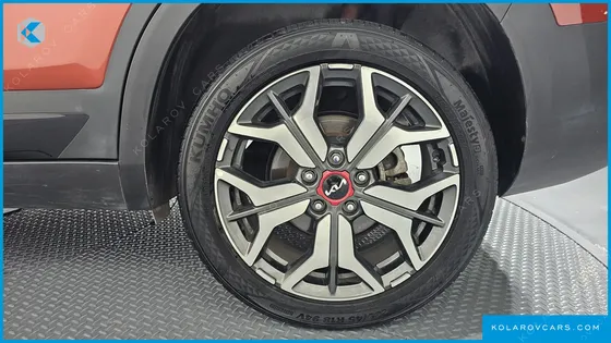 KIA SELTOS GASOLINE 1.6 TURBO 2WD