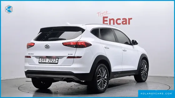 HYUNDAI TUCSON DIESEL 2.0 2WD