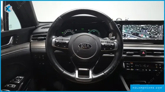 KIA K5 SIGNATURE