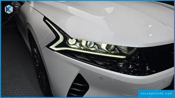 KIA K5 SIGNATURE