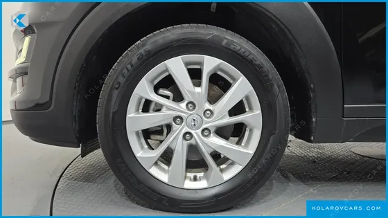 HYUNDAI TUCSON DIESEL 2.0 2WD