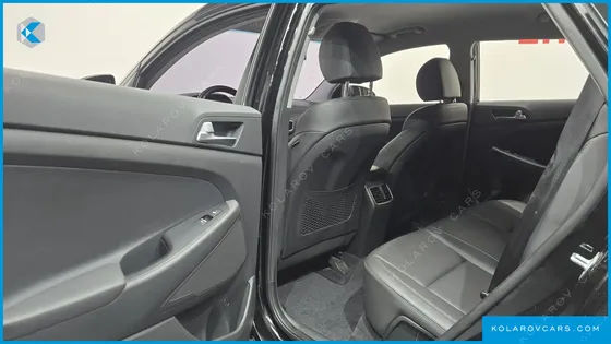 HYUNDAI TUCSON DIESEL 2.0 2WD