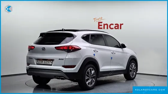 HYUNDAI TUCSON DIESEL 2.0 2WD