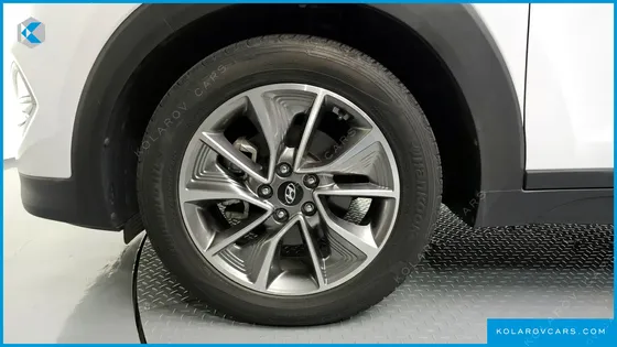 HYUNDAI TUCSON DIESEL 2.0 2WD