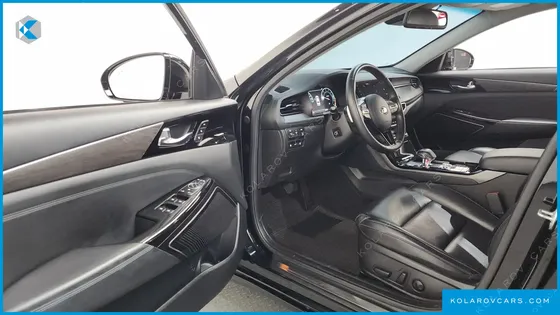 KIA K7 3.0 LPI PRESTIGE(RENTED)