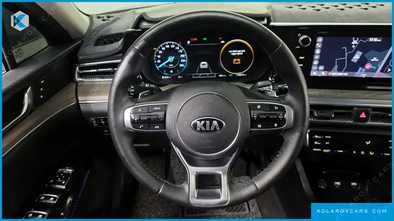 KIA K5 SIGNATURE