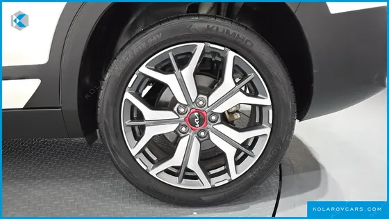 KIA SELTOS GASOLINE 1.6 TURBO 2WD