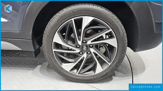 HYUNDAI TUCSON DIESEL 2.0 4WD