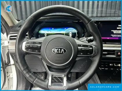 KIA K5 SIGNATURE