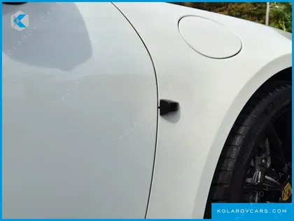 PORSCHE 911 CARRERA