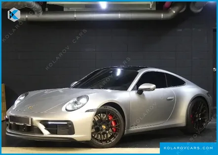 PORSCHE 911 CARRERA 4 GTS