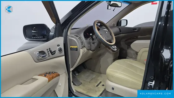 KIA CARNIVAL GRAND CARNIVAL HI LIMOUSINE GLX