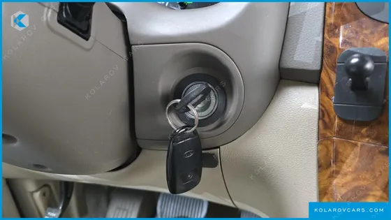 KIA CARNIVAL GRAND CARNIVAL HI LIMOUSINE GLX