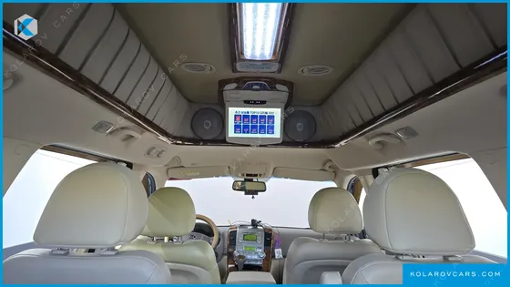 KIA CARNIVAL GRAND CARNIVAL HI LIMOUSINE GLX