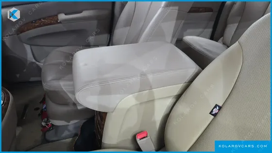 KIA CARNIVAL GRAND CARNIVAL HI LIMOUSINE GLX