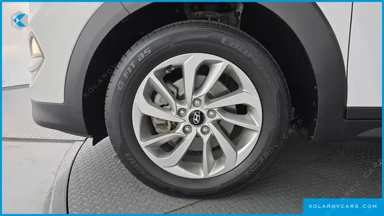 HYUNDAI TUCSON DIESEL 1.7 2WD