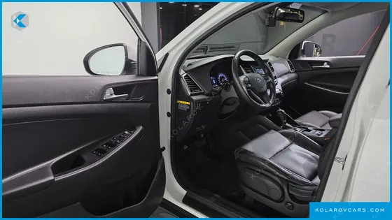 HYUNDAI TUCSON DIESEL 1.7 2WD