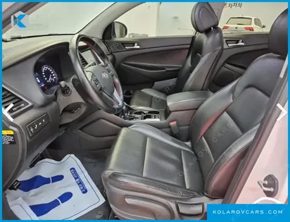 HYUNDAI TUCSON DIESEL 1.7 2WD