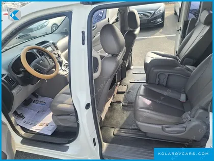 KIA CARNIVAL NEW CARNIVAL GLX