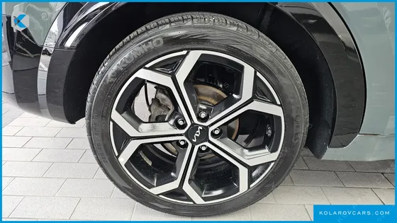 KIA NIRO SIGNATURE