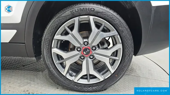 KIA SELTOS GASOLINE 1.6 TURBO 2WD