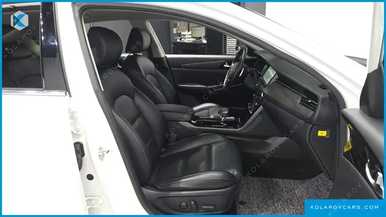 KIA K7 3.0 LPI TRENDY(RENTED CAR)