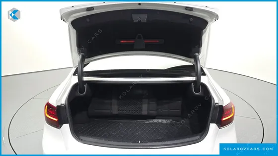 KIA K7 3.0 LPI TRENDY(RENTED CAR)