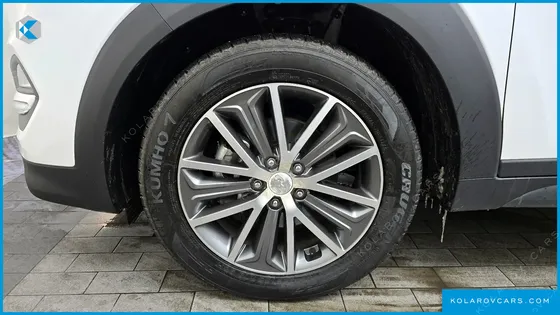 HYUNDAI TUCSON DIESEL 2.0 4WD