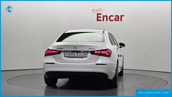 MERCEDES A-CLASS A250 4MATIC SEDAN