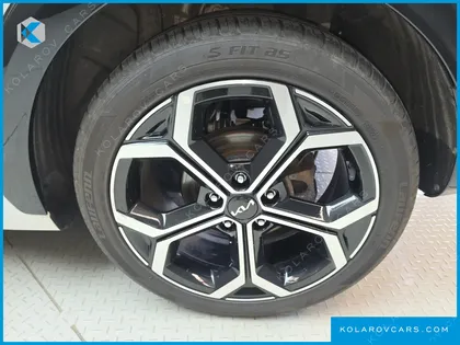KIA NIRO SIGNATURE