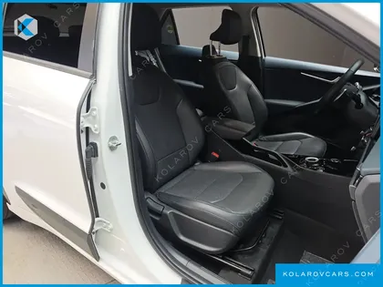 KIA NIRO SIGNATURE