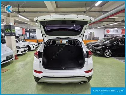 HYUNDAI TUCSON DIESEL 1.7 2WD