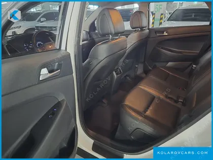 HYUNDAI TUCSON DIESEL 2.0 2WD