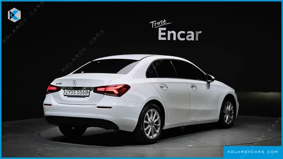 MERCEDES A-CLASS A220 SEDAN