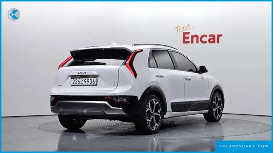 KIA NIRO SIGNATURE