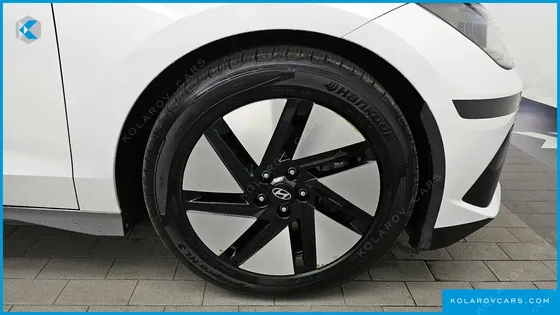 HYUNDAI IONIQ 6 STANDARD