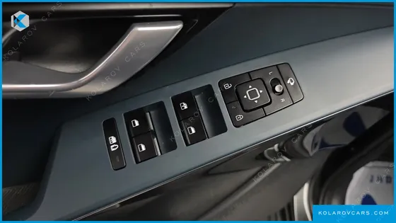 KIA NIRO SIGNATURE