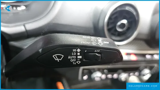 AUDI Q2 35 TDI PREMIUM