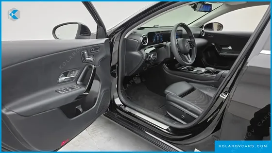 MERCEDES A-CLASS A220 HATCHBACK