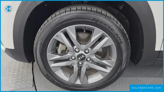 KIA SELTOS GASOLINE 1.6 TURBO 2WD
