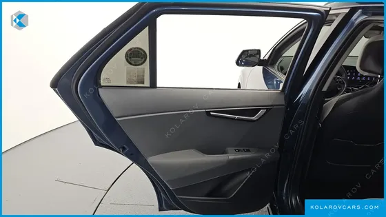 KIA NIRO SIGNATURE