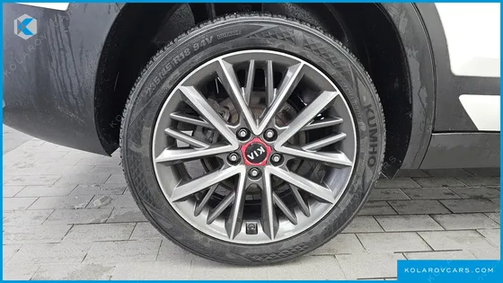 KIA SELTOS GASOLINE 1.6 TURBO 2WD