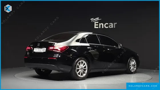 MERCEDES A-CLASS A220 SEDAN