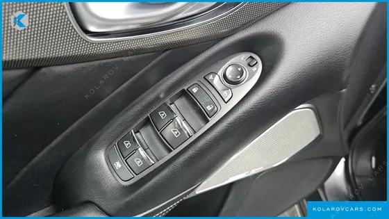 INFINITY Q50 3.5 BLUE SPORT SENSORY